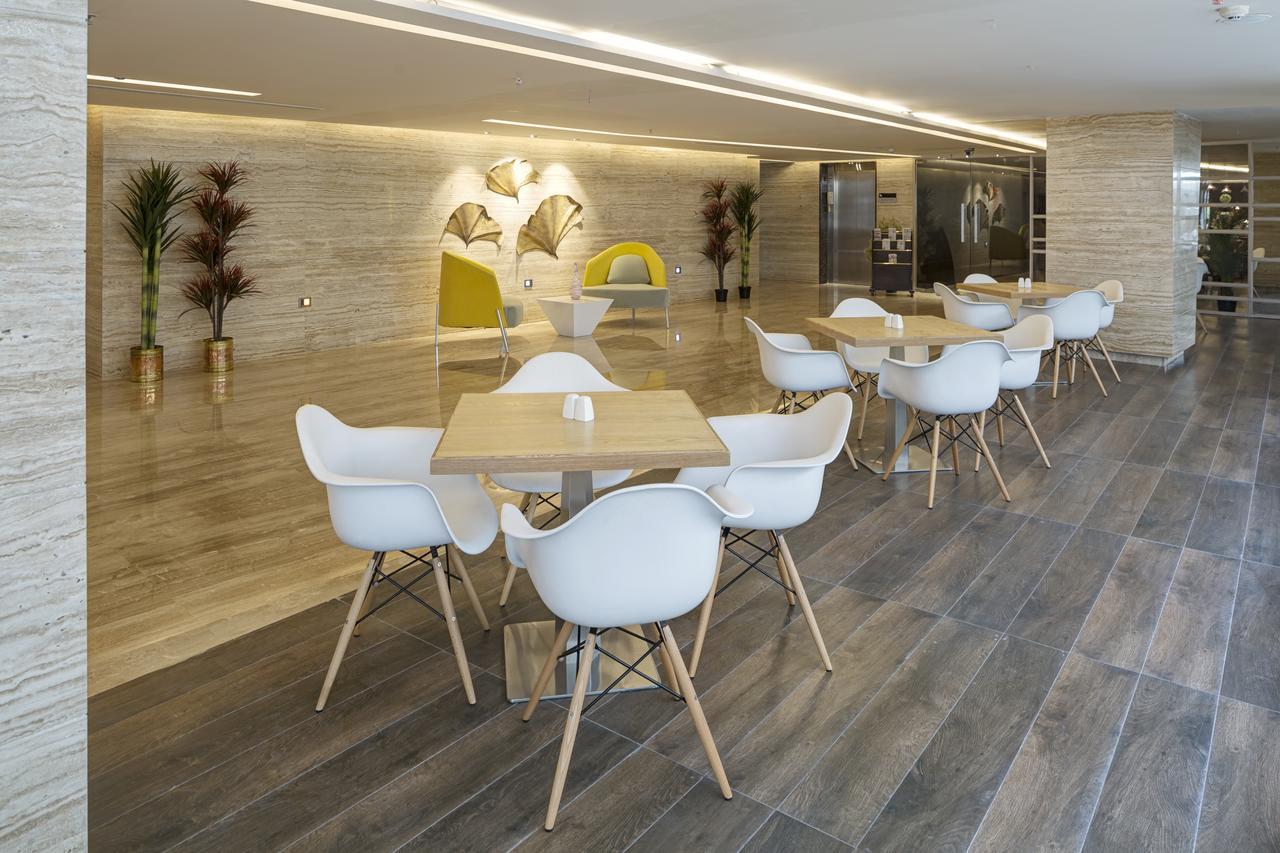 העיר בנגלור Attide Hotel מראה חיצוני תמונה